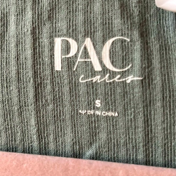 Sea foam Green Crop Top with Boning - Picture 5 of 5